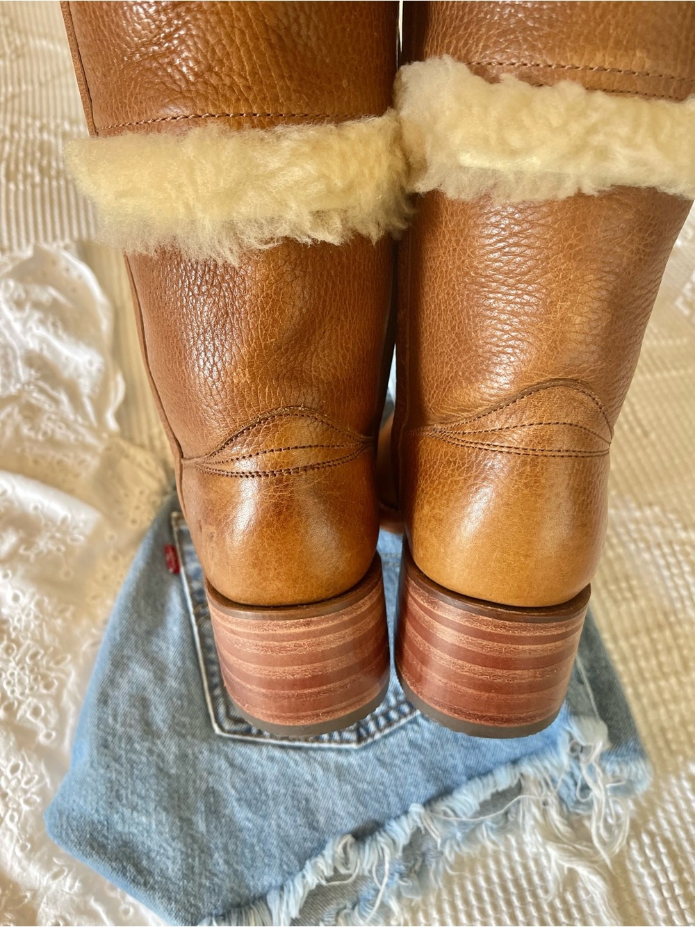 FRYE | Shearling Campus Boots - Picture 5 of 8